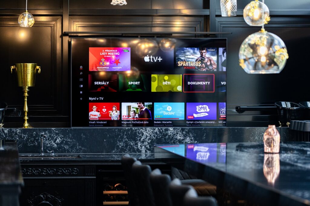 Vyjížděcí LCD TV ve FlyVista